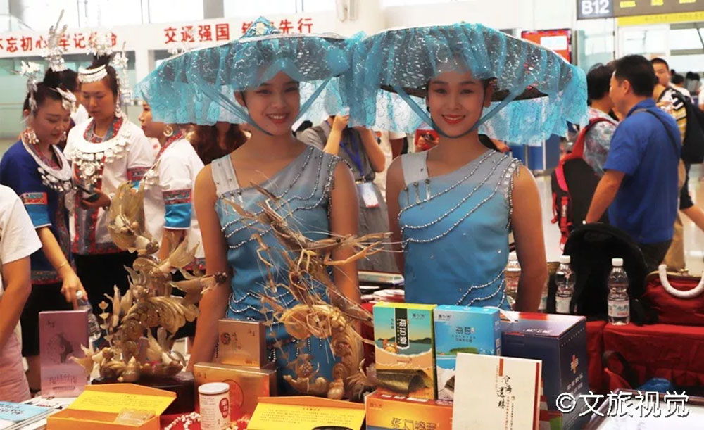 搭乘首發(fā)高鐵，海真珠珍珠粉抵達(dá)東方明珠